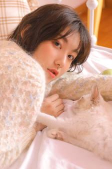 白发魔女蒋勤勤版